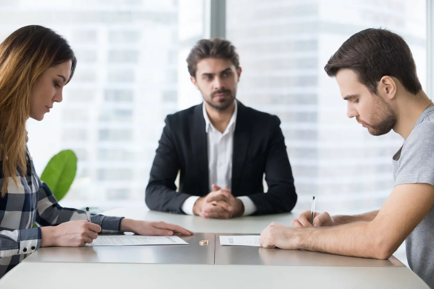 How EH Mediation Guides Couples Toward Fair and Balanced Outcomes Cheshire